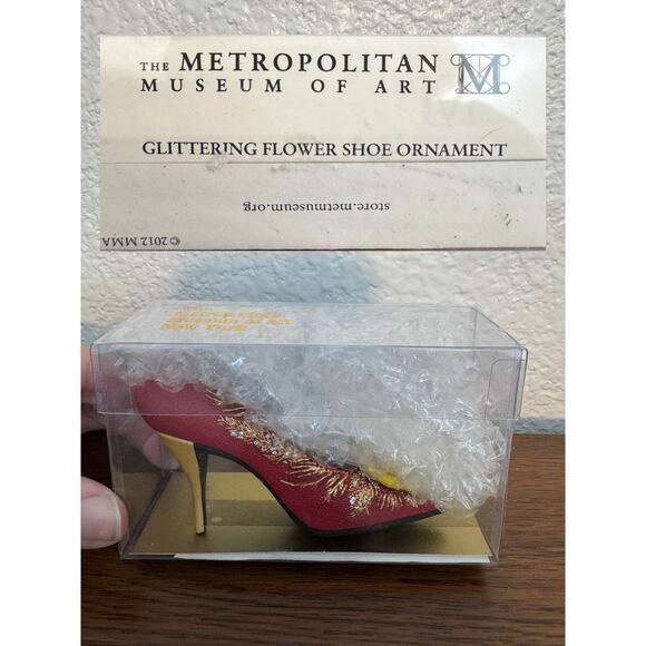 The Met Museum Shoe Ornaments – Set of 5 – High Heel Christmas Décor - Picture 2 of 6